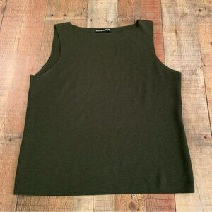 Bloomingdales NOW women's size x-large green wool sleeveless top